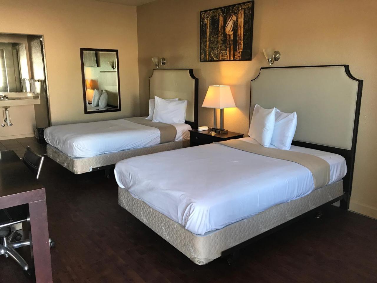 Lone Star Inn & Suites Килин Экстерьер фото
